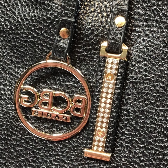 ⚜️BCBG Paris ‘Blackstone’ Faux Leather Gold Chain Detail Tote Bag - Picture 8 of 10